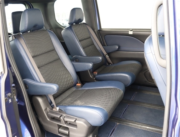 日産 セレナ １．２ Ｅ－ＰＯＷＥＲ ＡＵＴＥＣＨ セーフティパッケージ R3年 (関東) 99