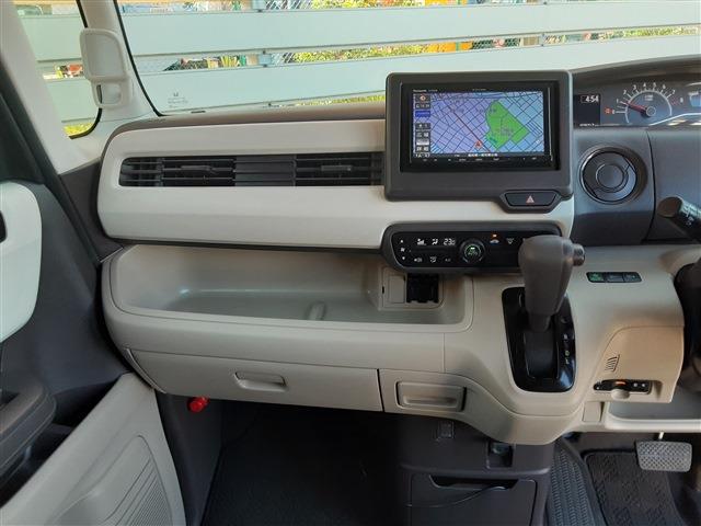ホンダ Ｎ　ＢＯＸ ６６０ Ｇ Ｌ ホンダセンシング R1年 (東海) 99