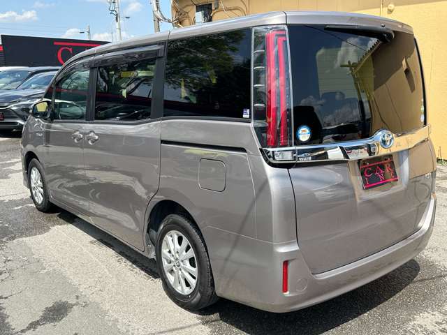 トヨタ ノア １．８ ハイブリッド Ｇ H29年 (関東) 99