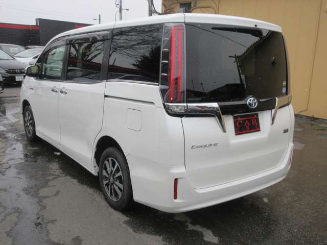 トヨタ エスクァイア　ハイブリッド １．８ ハイブリッド ＸＩ H29年 (関東) 99