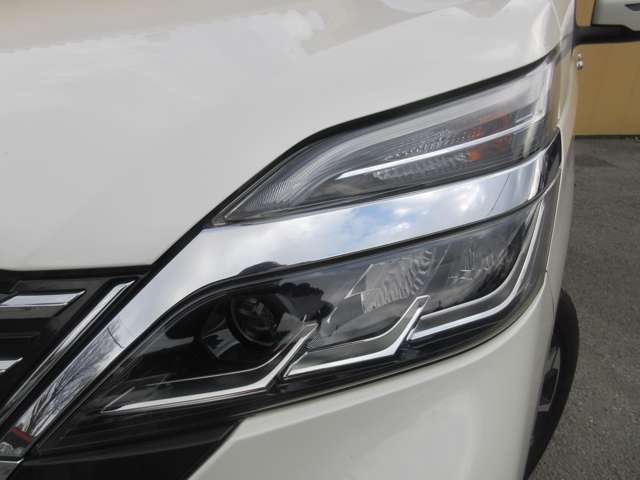 日産 セレナ ２．０ ハイウェイスター Ｖ R1年 (関東) 99