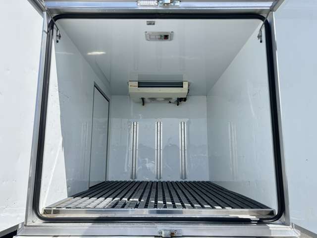 マツダ スクラムトラック 低温冷蔵冷凍車 －２７℃設定 R2年 (関東) 99