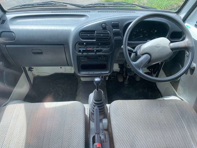 ダイハツ ハイゼットトラック ６６０ クライマーＳ 三方開 ４ＷＤ H8年 () 99