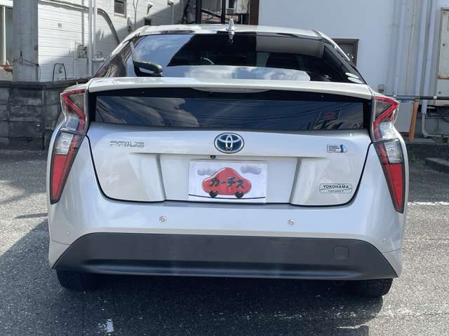 トヨタ プリウス １．８ Ｓ セーフティ プラス H29年 (甲信越・北陸) 99