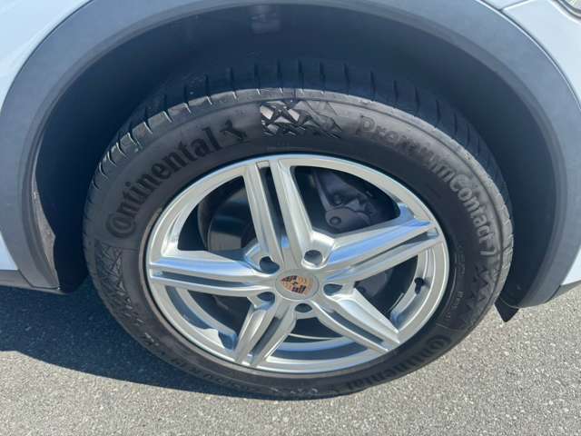ポルシェ カイエン プラチナエディション ティプトロニックＳ ４ＷＤ H26年 (東海) 99