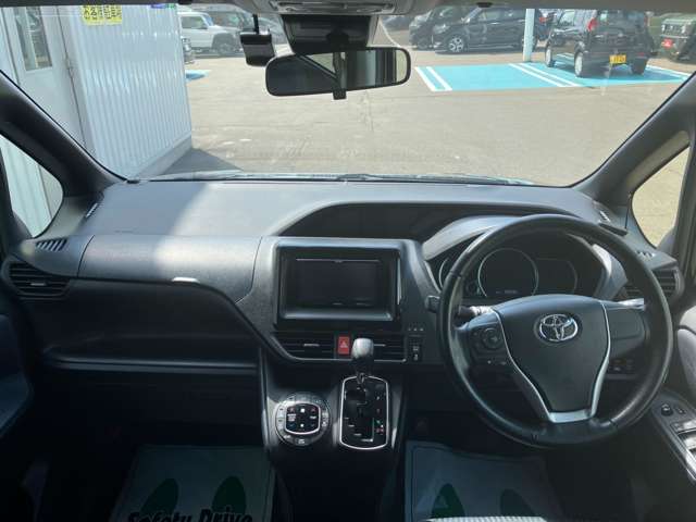 トヨタ ヴォクシー ２．０ ＺＳ ４ＷＤ H29年 (北海道) 99