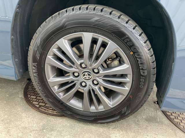 トヨタ ヴォクシー １．８ ハイブリッド Ｓ－Ｇ Ｅ－ＦＯＵＲ ４ＷＤ R4年 (北海道) 99
