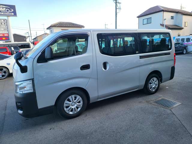 日産 ＮＶ３５０キャラバン　ワゴン ２．５ ＤＸ ロングボディ 低床 H27年 (関東) 99