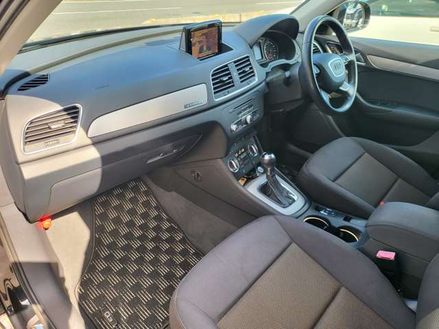 アウディ Ｑ３ ２．０ ＴＦＳＩ クワトロ ２１１ＰＳ ４ＷＤ H25年 (関東) 99