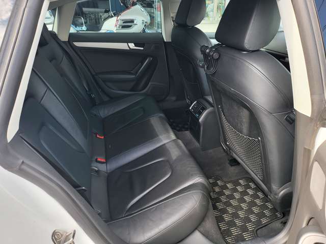 アウディ Ａ５　スポーツバック ２．０ ＴＦＳＩ クワトロ ４ＷＤ H23年 (関東) 99