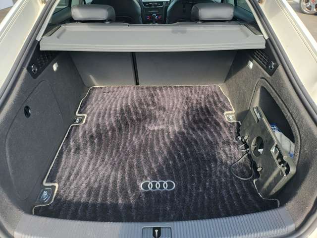アウディ Ａ５　スポーツバック ２．０ ＴＦＳＩ クワトロ ４ＷＤ H23年 (関東) 99