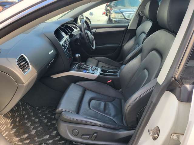アウディ Ａ５　スポーツバック ２．０ ＴＦＳＩ クワトロ ４ＷＤ H23年 (関東) 99
