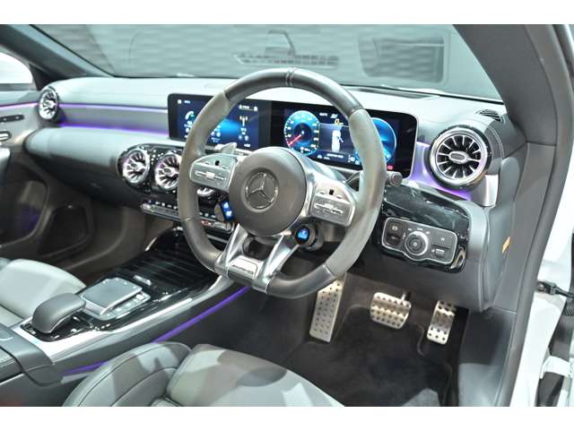 ＡＭＧ ＣＬＡ　シューティングブレーク ＣＬＡ ４５ Ｓ ４マチックプラス ４ＷＤ R2年 (関東) 99