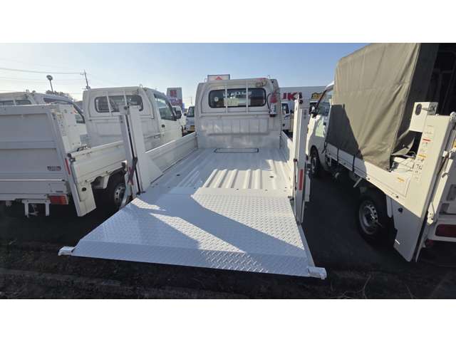 スズキ キャリイトラック ６６０ 垂直式ゲートリフター ３方開 R1年 (関東) 99