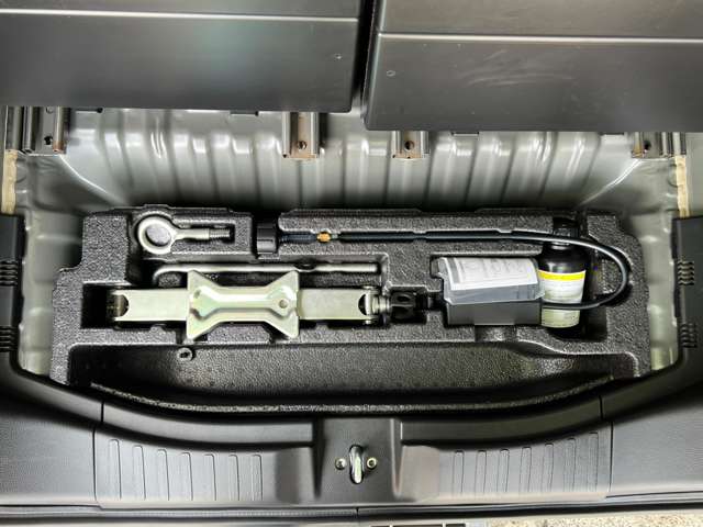 ホンダ Ｎ　ＢＯＸ カスタム ６６０ Ｇ Ｌ ホンダセンシング H30年 (近畿) 99
