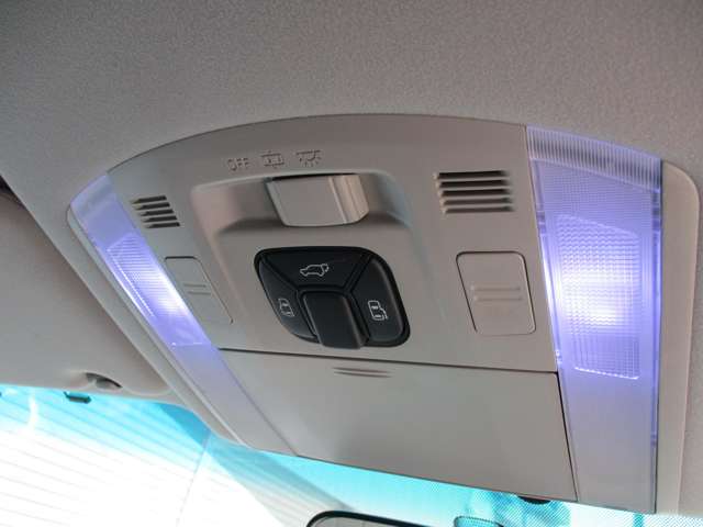トヨタ ヴェルファイア ２．４Ｚ　プラチナセレクション H21年 (近畿) 99