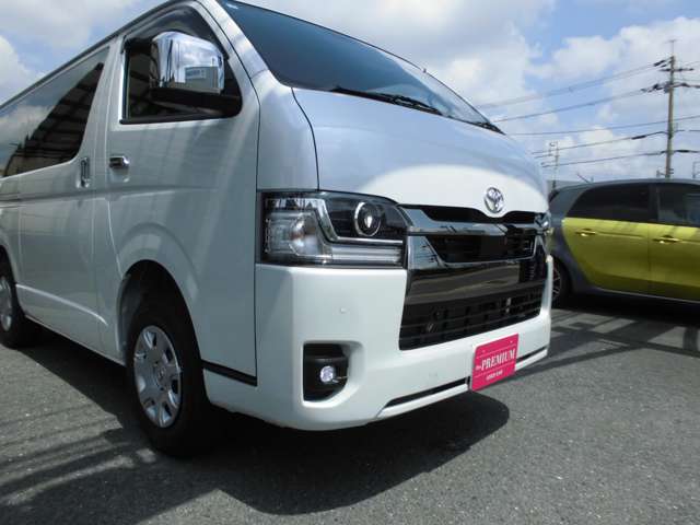トヨタ ハイエースバン ２．８ スーパーＧＬ ロング ディーゼルターボ ４ＷＤ R8年 (近畿) 99