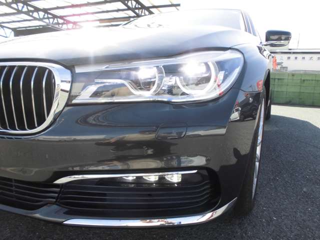 ＢＭＷ ７シリーズ ７４０ｉ H28年 (近畿) 99
