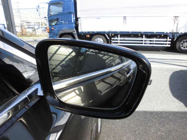 ＢＭＷ ７シリーズ ７４０ｉ H28年 (近畿) 99