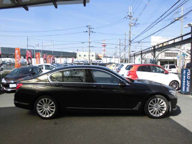 ＢＭＷ ７シリーズ ７４０ｉ H28年 (近畿) 99