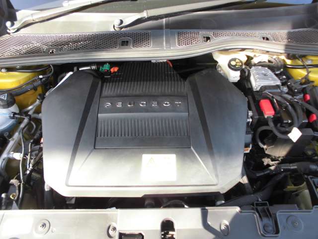 プジョー ｅ−２０８ ＧＴ R3年 (近畿) 99