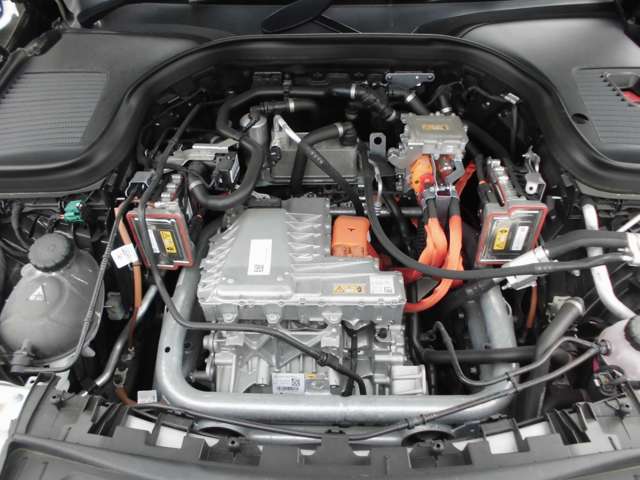 メルセデスベンツ ＥＱＣ ４００ ４マチック ＡＭＧライン ４ＷＤ R4年 (近畿) 99