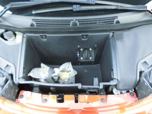 ＢＭＷ ｉ３ レンジエクステンダー 装備車 H27年 (近畿) 99