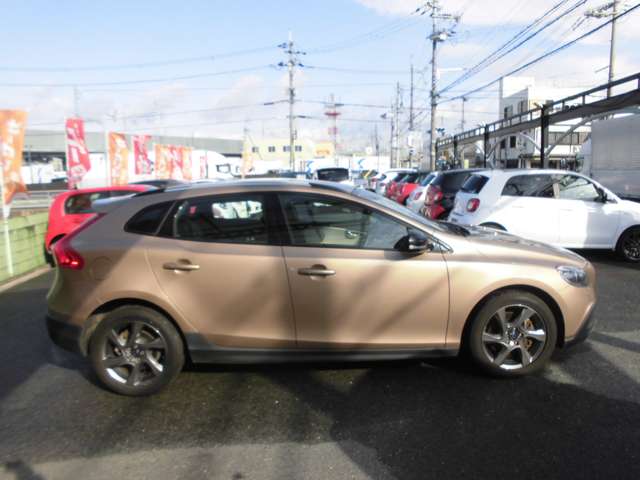 ボルボ Ｖ４０クロスカントリー Ｔ５ ４ＷＤ H25年 (近畿) 99