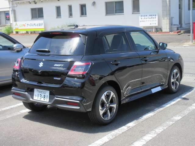 スズキ スイフト １．２ ハイブリッド ＭＺ R8年 (関東) 99