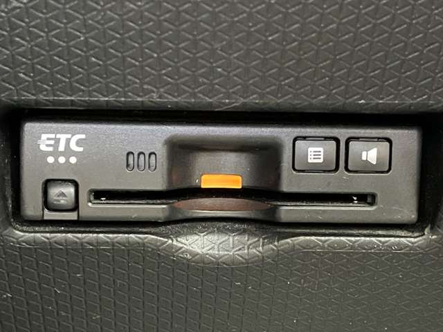 ダイハツ タント ６６０ ファンクロスターボ R5年 (関東) 99