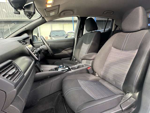 日産 リーフ Ｘ　Ｖセレクション R4年 (関東) 99