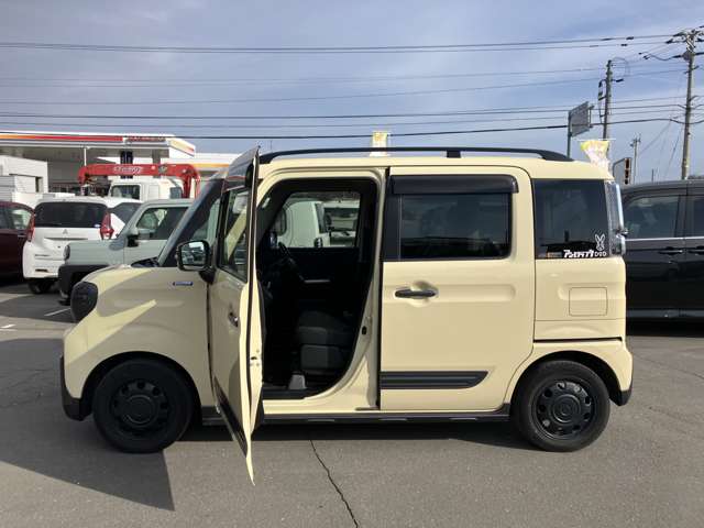 スズキ スペーシア ６６０ ギア ハイブリッド ＸＺ ４ＷＤ R2年 (北海道) 99