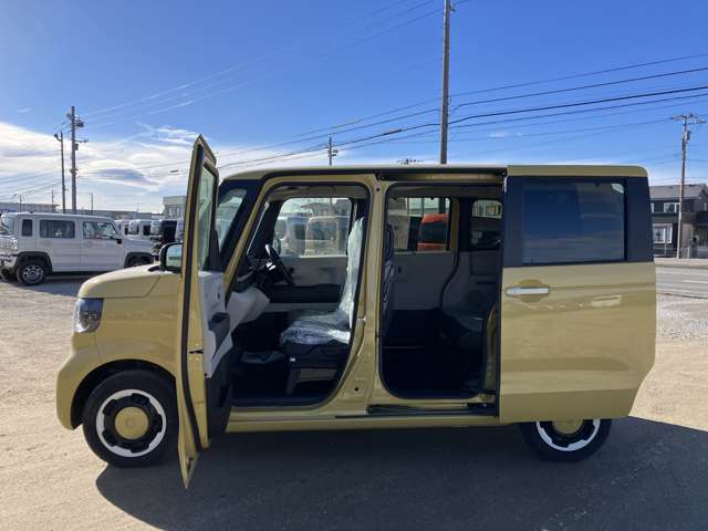 ホンダ Ｎ　ＢＯＸ ６６０ ファッションスタイル ４ＷＤ R6年 (北海道) 99