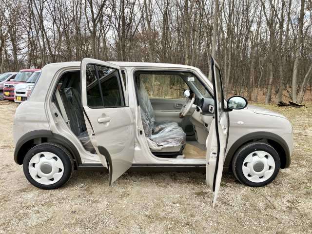 スズキ アルトラパン　ＬＣ ＬＣ ６６０ Ｌ ４ＷＤ R7年 (北海道) 99