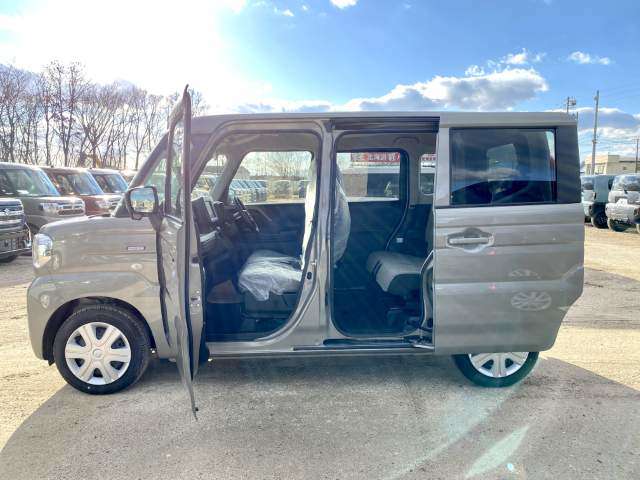 スズキ スペーシア ６６０ ハイブリッド Ｇ ４ＷＤ R7年 (北海道) 99