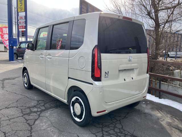 ホンダ Ｎ　ＢＯＸ ６６０ ファッションスタイル ４ＷＤ R6年 (北海道) 99