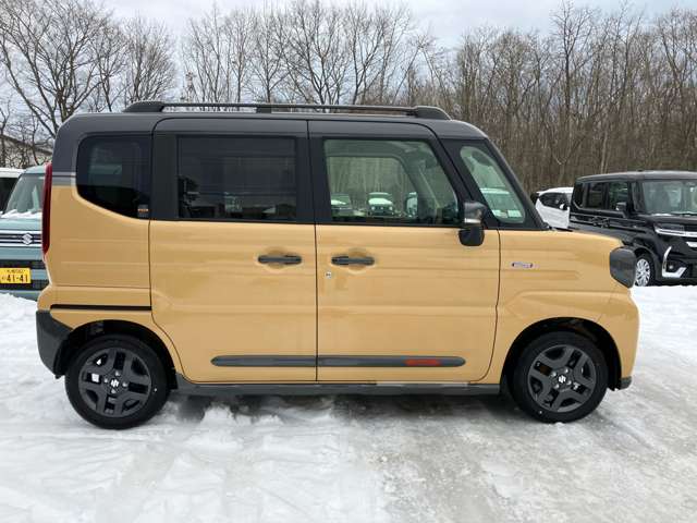 スズキ スペーシア ６６０ ギア ハイブリッド ＸＺ ４ＷＤ R6年 (北海道) 99
