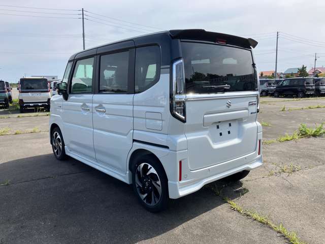 スズキ スペーシア　ギア ６６０ カスタム ハイブリッド ＸＳターボ ４ＷＤ R6年 (北海道) 99