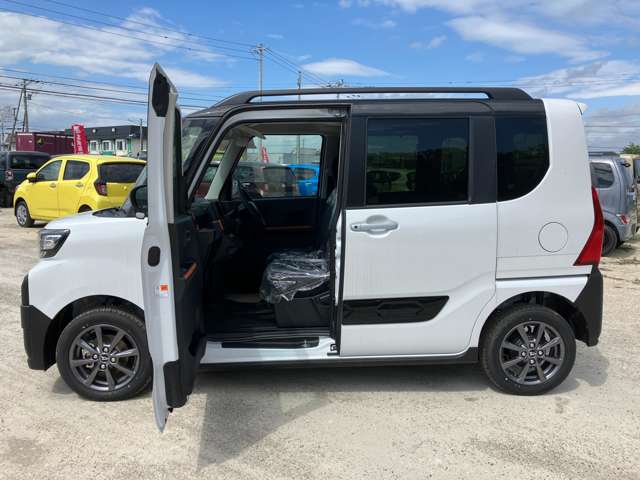 ダイハツ タント ６６０ ファンクロス ４ＷＤ R6年 (北海道) 99