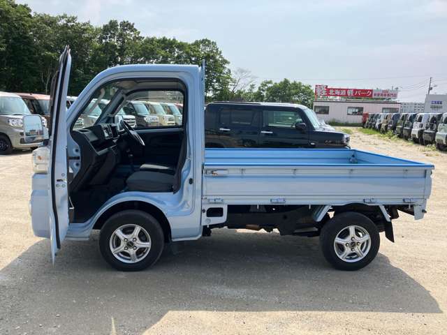 ダイハツ ハイゼットトラック ６６０ エクストラ ３方開 ４ＷＤ H28年 (北海道) 99