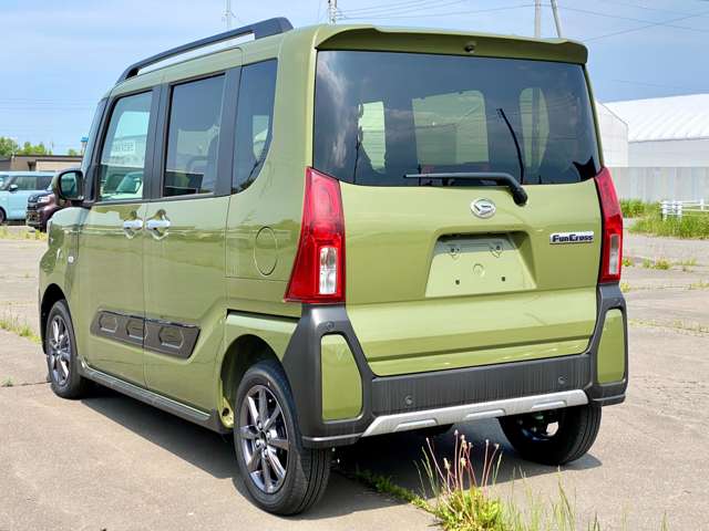 ダイハツ タント ６６０ ファンクロス ４ＷＤ R6年 (北海道) 99