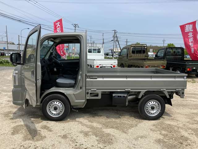 スズキ キャリイトラック ６６０ ＫＣエアコン・パワステ スズキ セーフティ サポート非装着車 ３方開 ４ＷＤ R6年 (北海道) 99