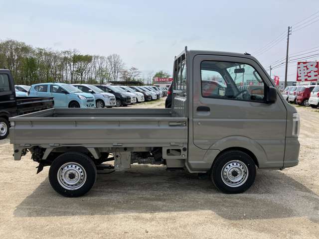 スズキ キャリイトラック ６６０ ＫＣエアコン・パワステ スズキ セーフティ サポート非装着車 ３方開 ４ＷＤ R6年 (北海道) 99