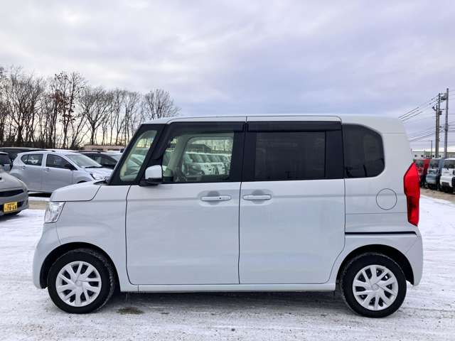 ホンダ Ｎ　ＢＯＸ カスタム ６６０ Ｌ ４ＷＤ R3年 (北海道) 99