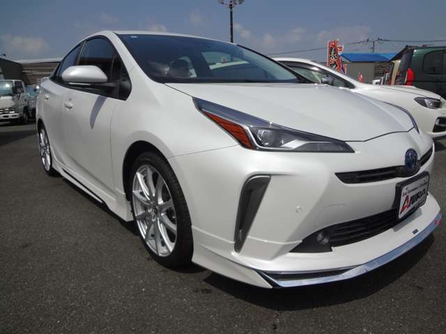 トヨタ プリウス １．８ Ｓ セーフティ プラスＩＩ R4年 (九州・沖縄) 99