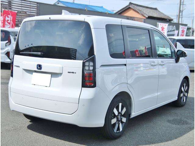 ホンダ フリード　ハイブリッド １．５ Ｅ：ＨＥＶ エアー ＥＸ R7年 (九州・沖縄) 99