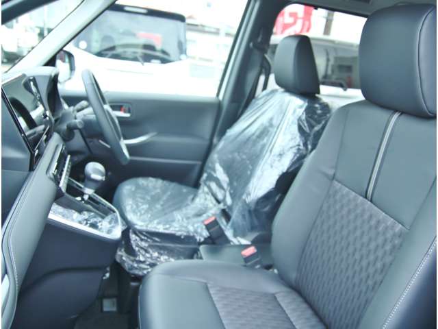 トヨタ ノア ２．０ Ｚ R7年 (九州・沖縄) 99