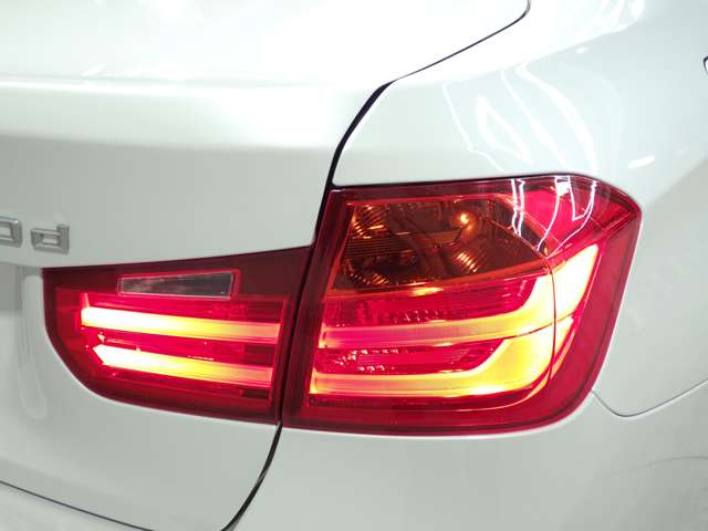 ＢＭＷ ３シリーズ ３２０ｄ　ラグジュアリー H27年 (九州・沖縄) 99