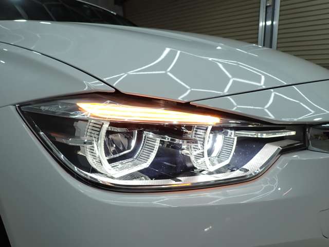ＢＭＷ ３シリーズ ３２０ｄ　ラグジュアリー H28年 (九州・沖縄) 99