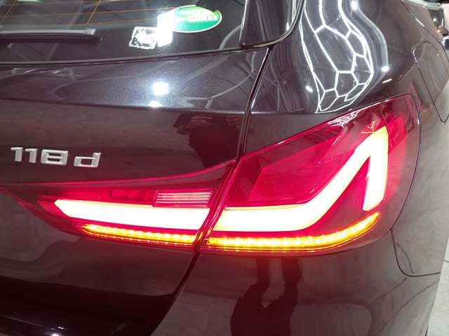ＢＭＷ １シリーズ １１８Ｄ プレイ エディション ジョイ プラス ディーゼルターボ R2年 (九州・沖縄) 99